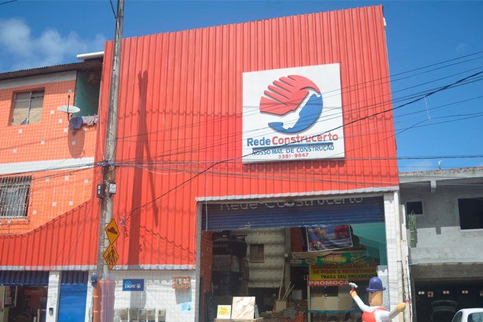 Fachada de loja da Rede Construcerto
